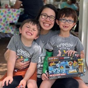 Meet your Posher, Laurelai